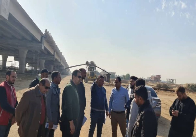 محمد مصطفى يواصل متابعة مستجدات الأعمال بالحزام الأخضر